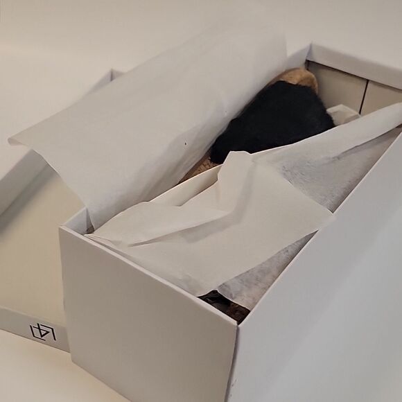 L4L Ace Black Fuax Fuzzy Multi Stripe Slipper Size 8 NIB - Picture 7 of 7